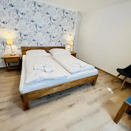 Berringer Arielle, An Der Promenade *