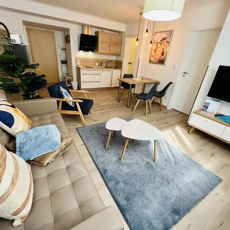 Berringer Arielle, An Der Promenade Apartman *